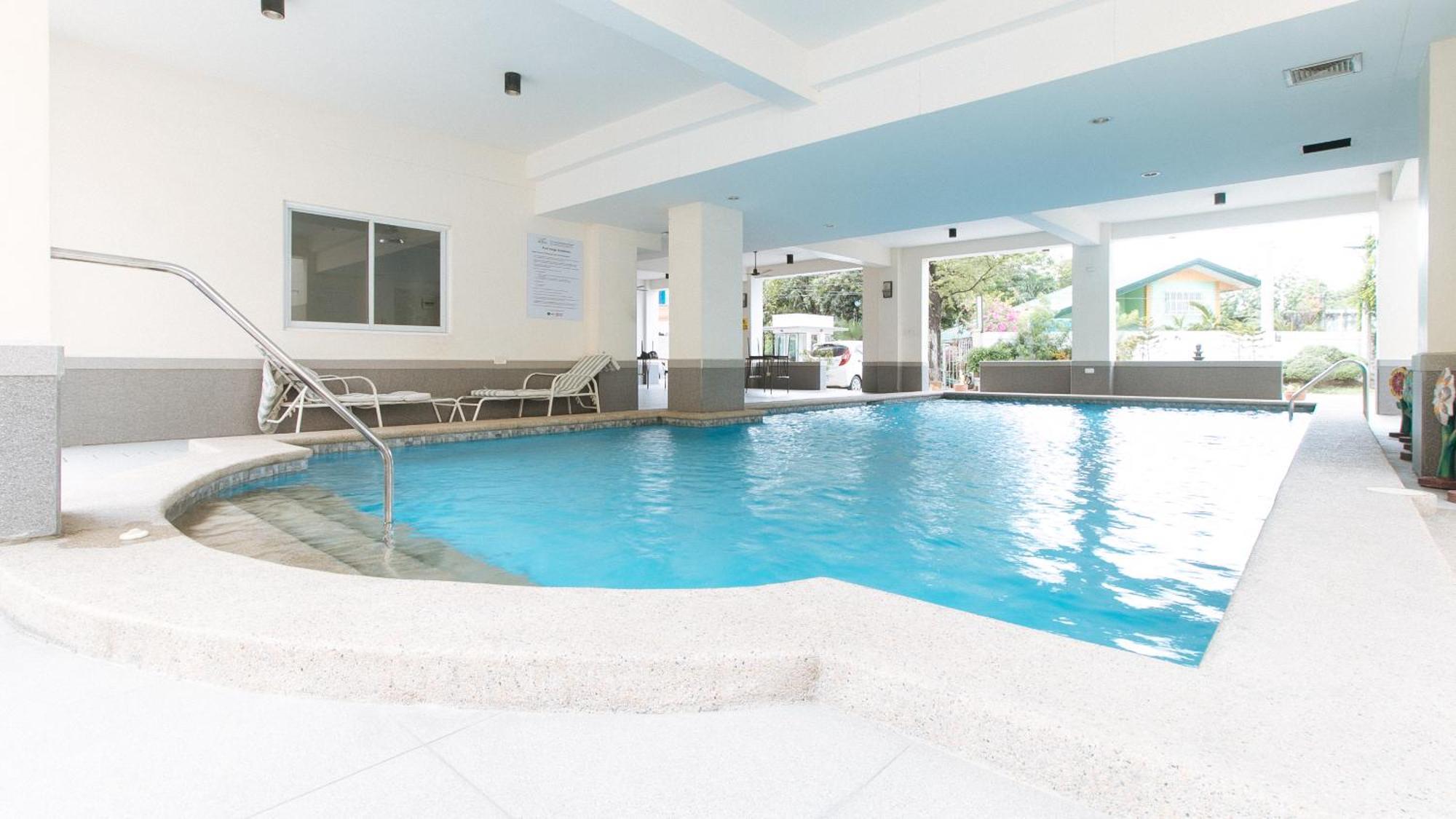 Reddoorz Plus At Alpina Heights Paranaque Paranaque City Buitenkant foto