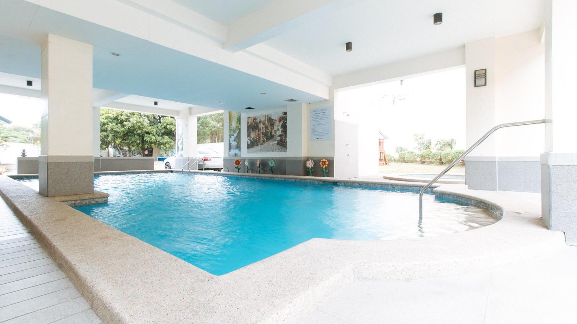 Reddoorz Plus At Alpina Heights Paranaque Paranaque City Buitenkant foto